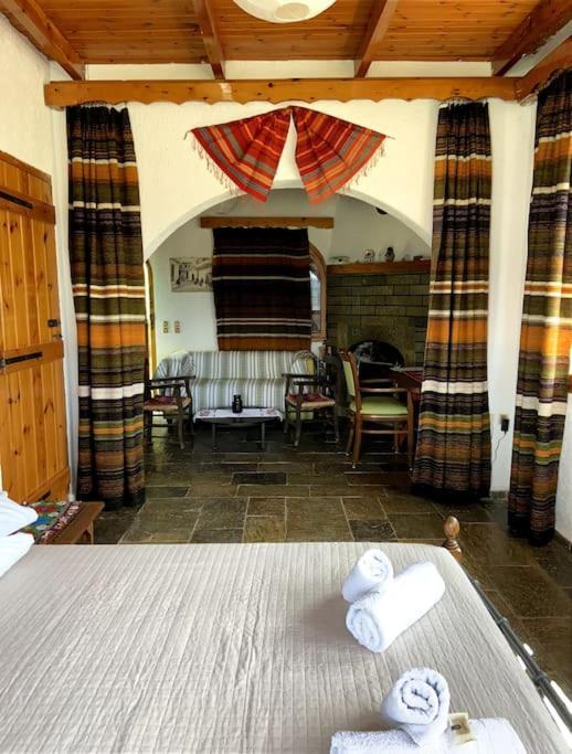 Villa Kamari-Cretan Style Apartment Kritsá Extérieur photo